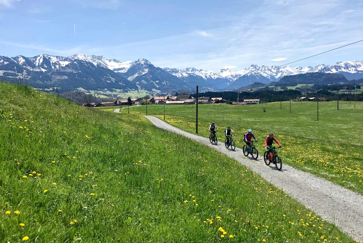 Sonthofen - breite Fahrradwege für E-Bikes